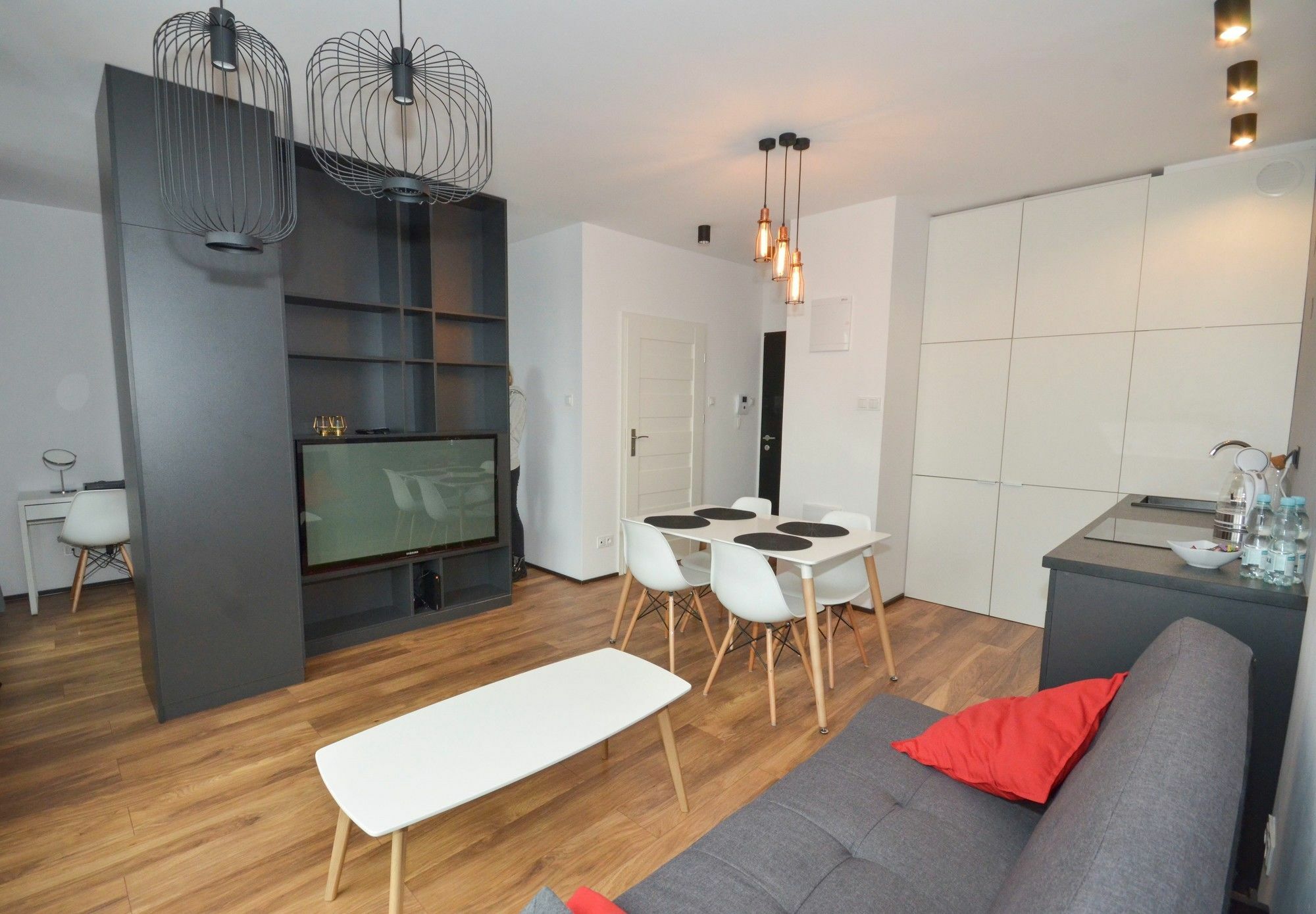 Warsaw Night Apartments Siedmiogrodzka Экстерьер фото